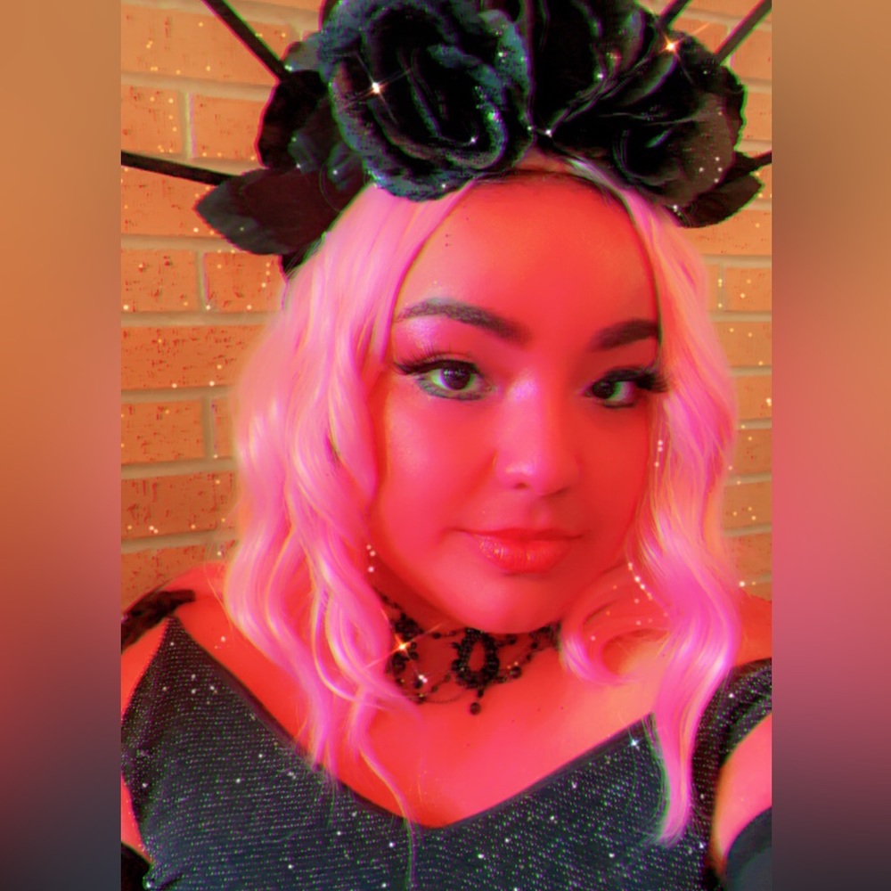 Pink medium length wig